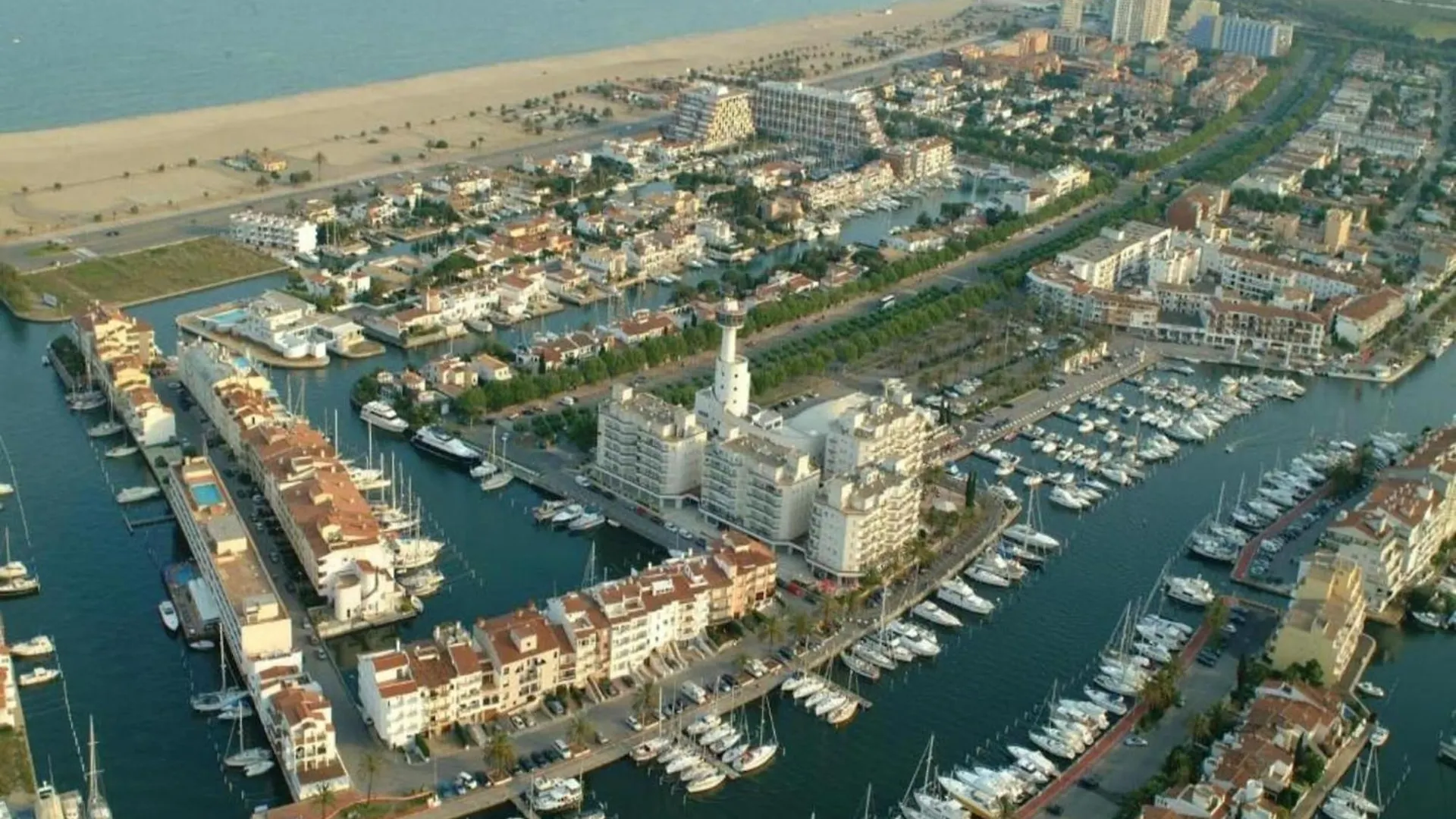 Pretty Apartment With Balcony Empuriabrava